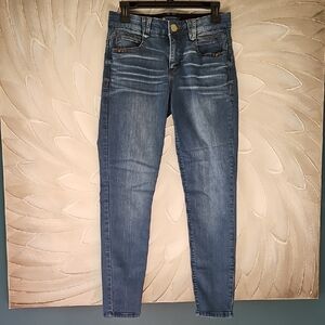 Democracy Skinny Jeans NWOT